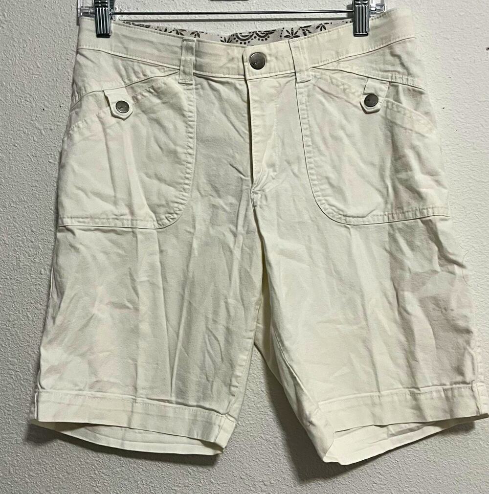 Lee Comfort Waistband Women's Bermuda Shorts 6M White Cotton Stretch Pockets - Picture 1 of 3